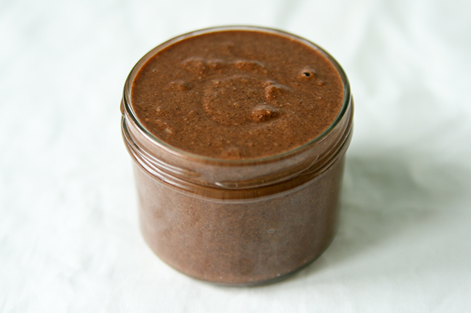 Choklad Hasselnötssmör 01