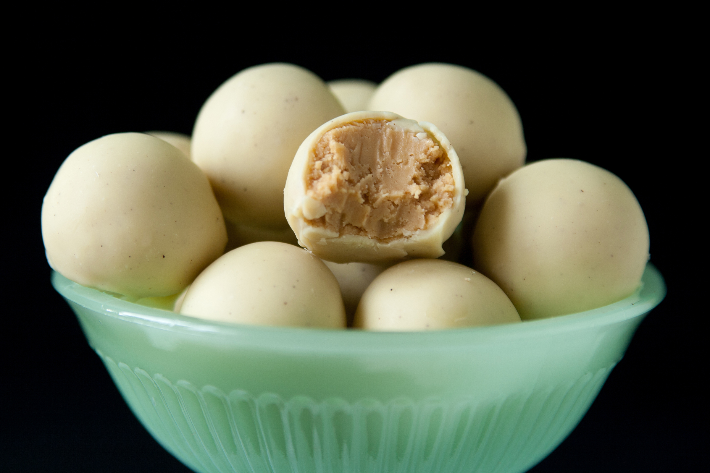 White Peanut Butter Cup Balls | Baker vs. Runner