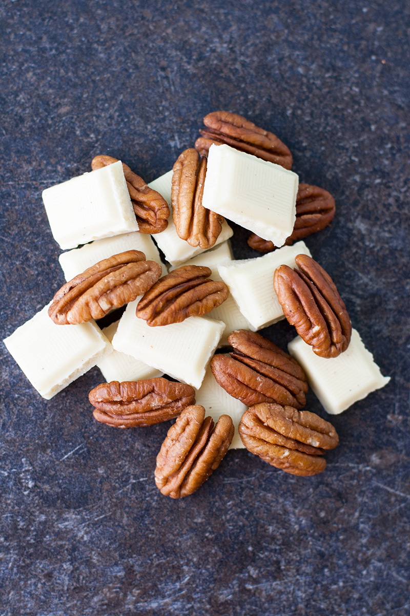 White Chocolate Pecan Butter Cups | Baker vs. Runner