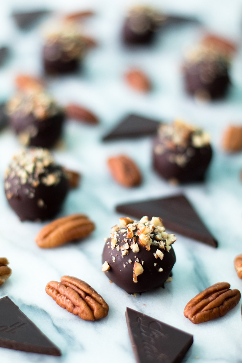 Pecan Pie Truffles | Baker vs. Runner